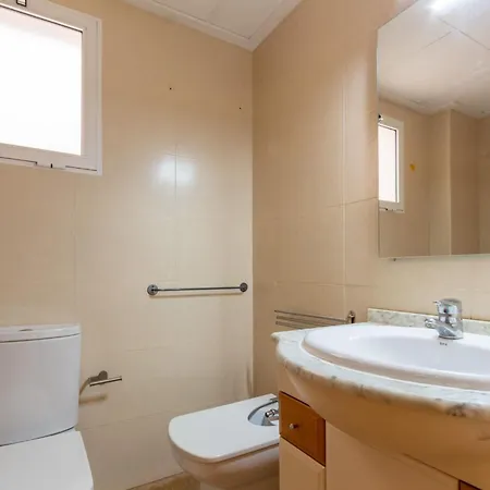 A 5 Minutos Del Aeropuerto De Alicante Apartment *